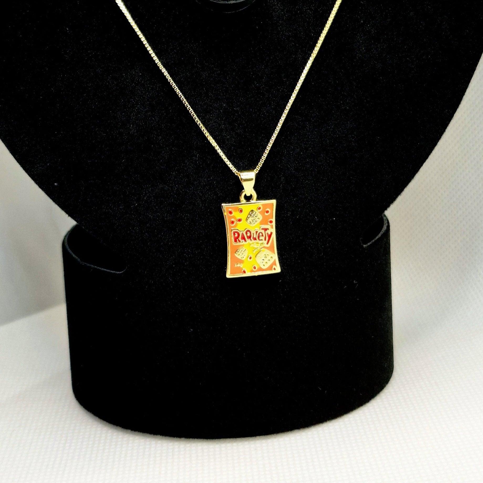 Collar Dije Raquety | Oro Chino Dorado