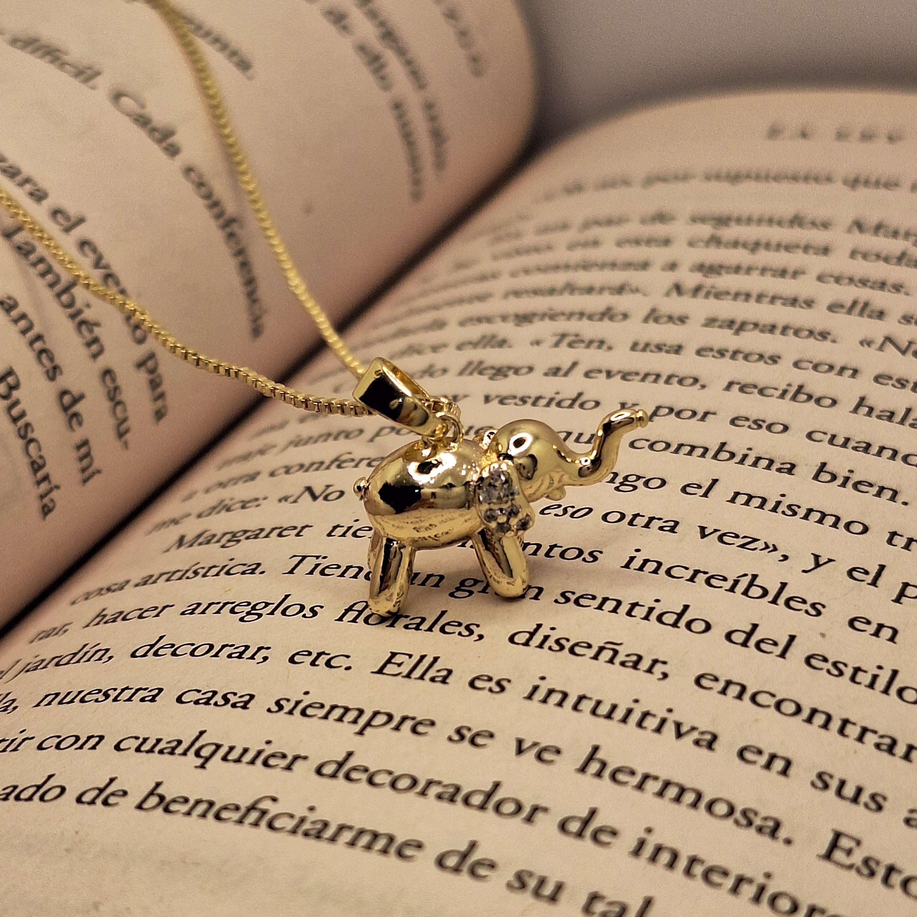 Collar Dije Elefante | Oro Chino Dorado