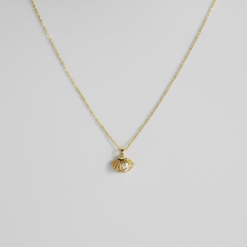 Collar Concha con Perla | Oro Chino Dorado
