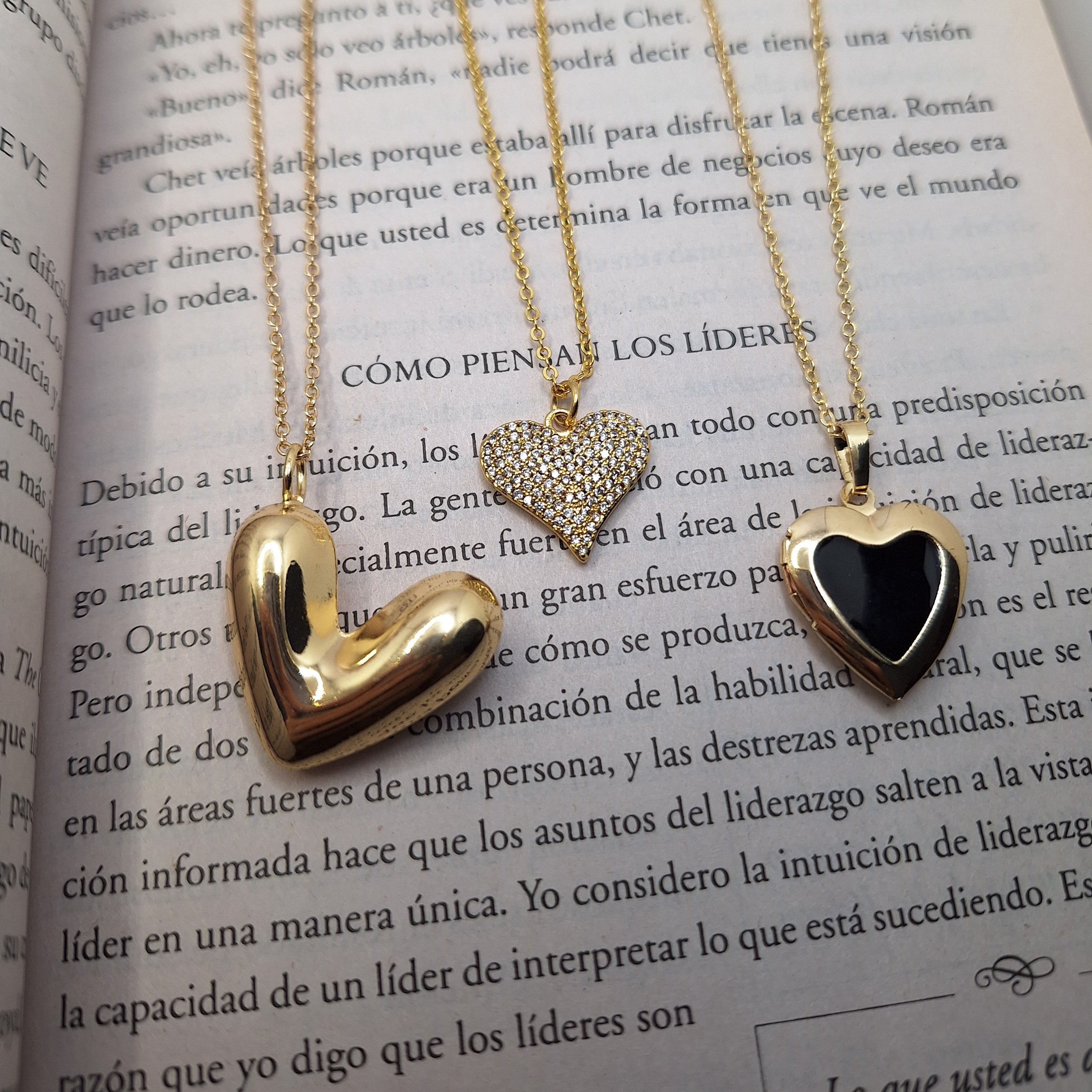 Collar Relicario Corazon | Oro Chino Dorado