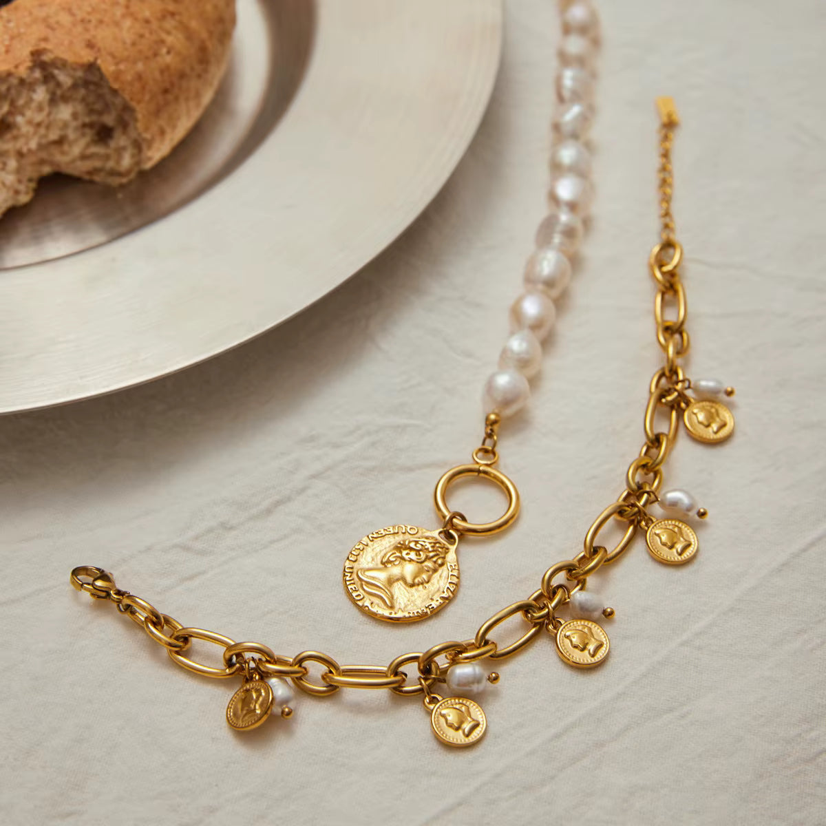 Pulsera 5 Monedas | Dorado