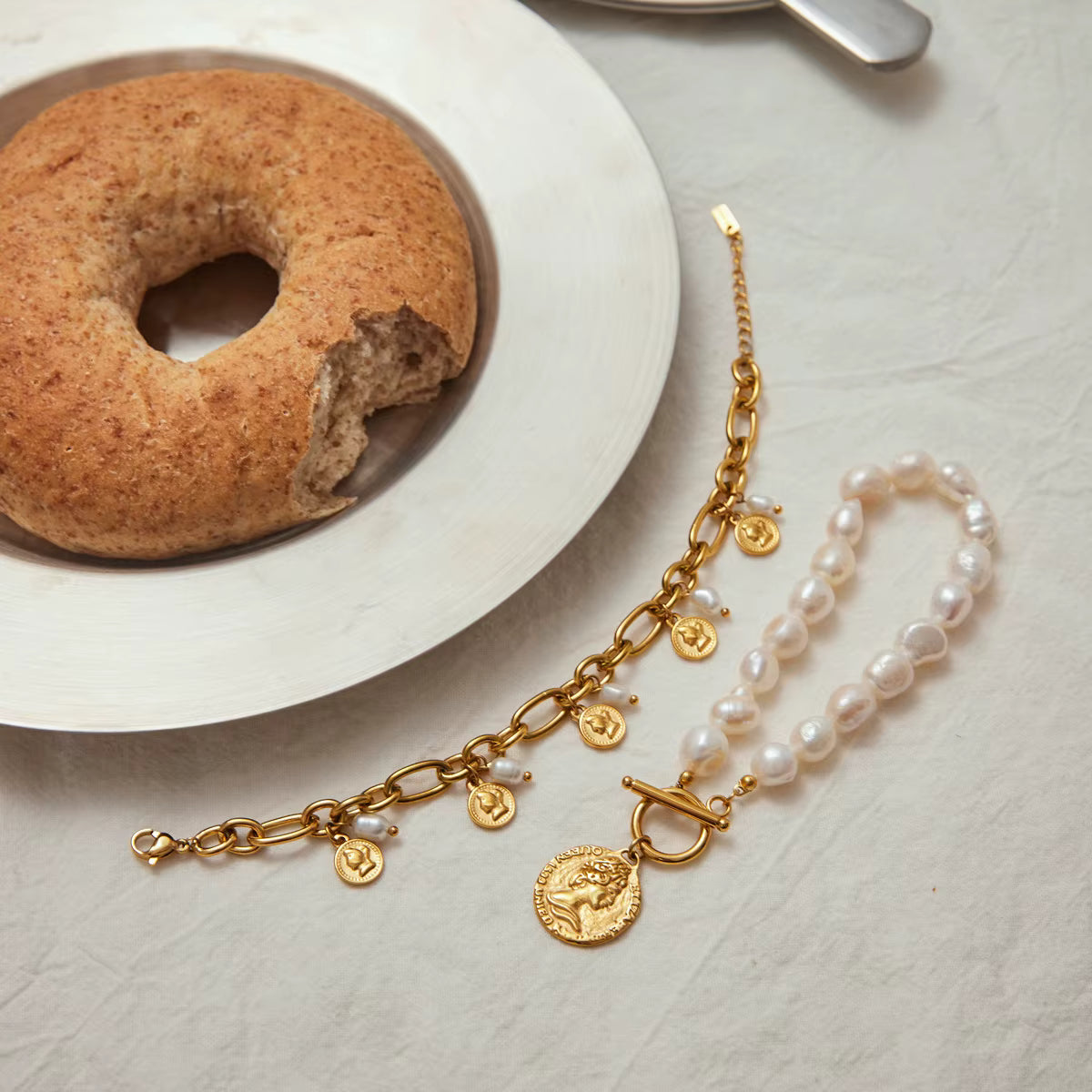 Pulsera 5 Monedas | Dorado