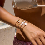 Pulseras de Hojas con Dije de Nácar Irregular y Circones | Dorado