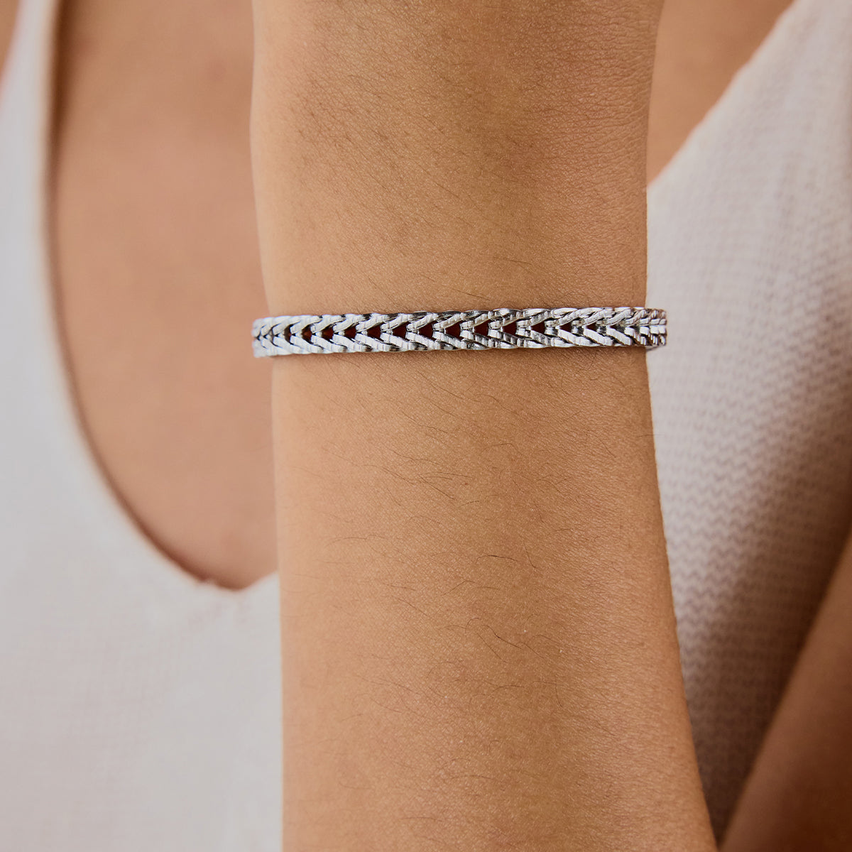 Pulseras Tejido Rígido | Plateado y Dorado