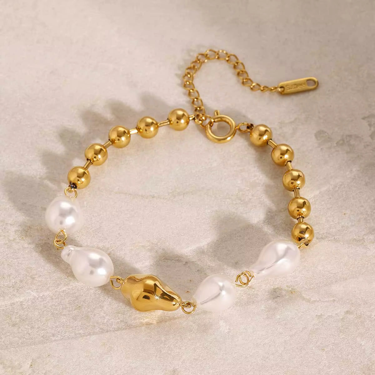 Pulsera Perlas + Balin | Dorado