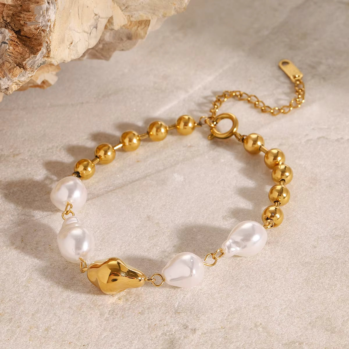 Pulsera Perlas + Balin | Dorado
