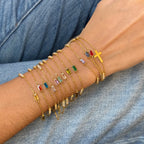 Pulseras Dúo Minimalista Con Dije De Cruz Y Cristal | Dorado