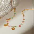 Pulsera con Dije de Concha y Piedras Colorida | Dorado