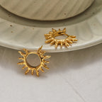 Argolla Con Silueta De Sol Radiante | Dorado