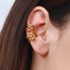 Par Ear Cuff De Perfil Ancho Con Silueta De Coral | Dorado