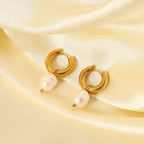 Argollas Con Perlas Blanco | Dorado