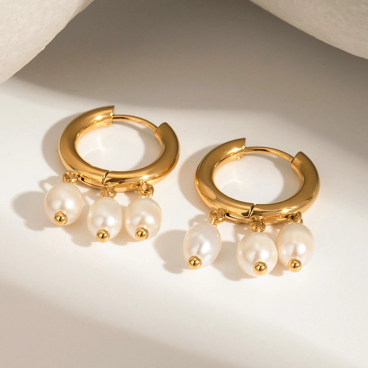 Argolla Perlas Colgantes 3 | Dorado
