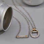 Collar Placa Puntos Dorados | Plateado