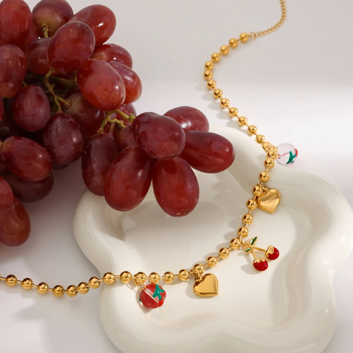 Collar Multi Dijes Rojo Cereza Cadena Puntos | Dorado