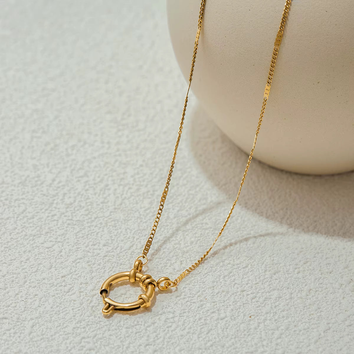 Cadena Collar Raya Broche Marino | Dorado