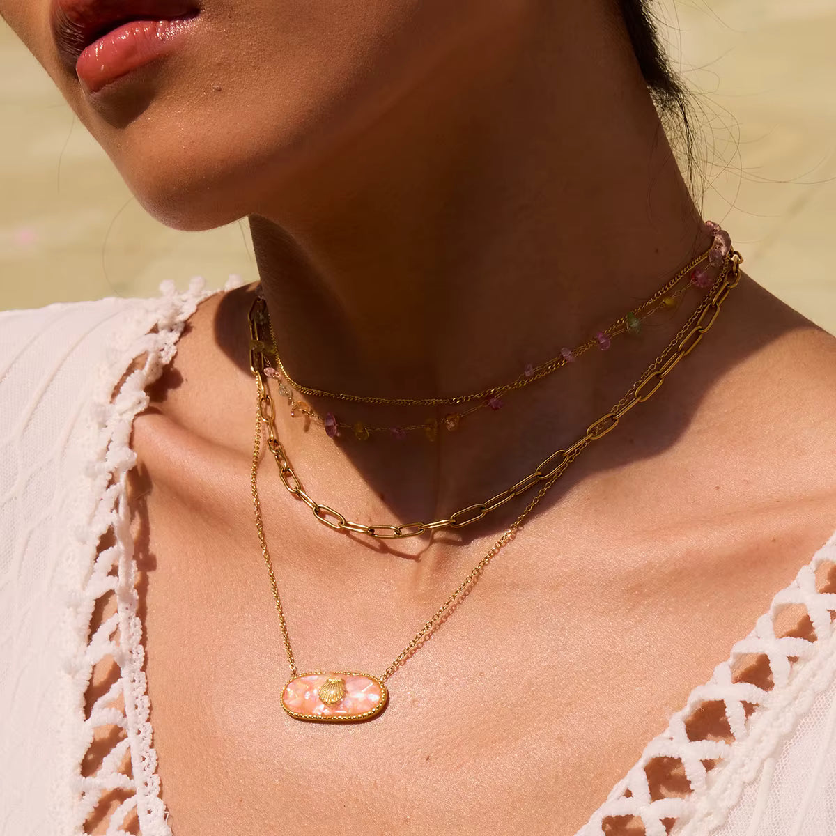 Collar Concha Rosa Nacarado | Dorado