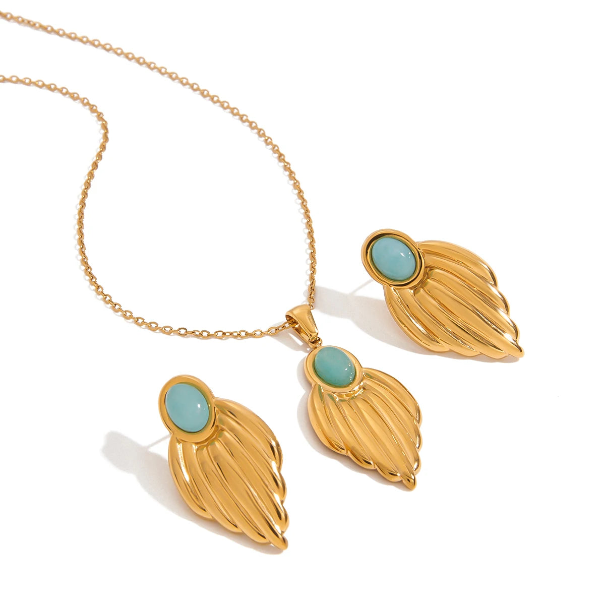 Zarcillos Punto Dije Aqua | Dorado
