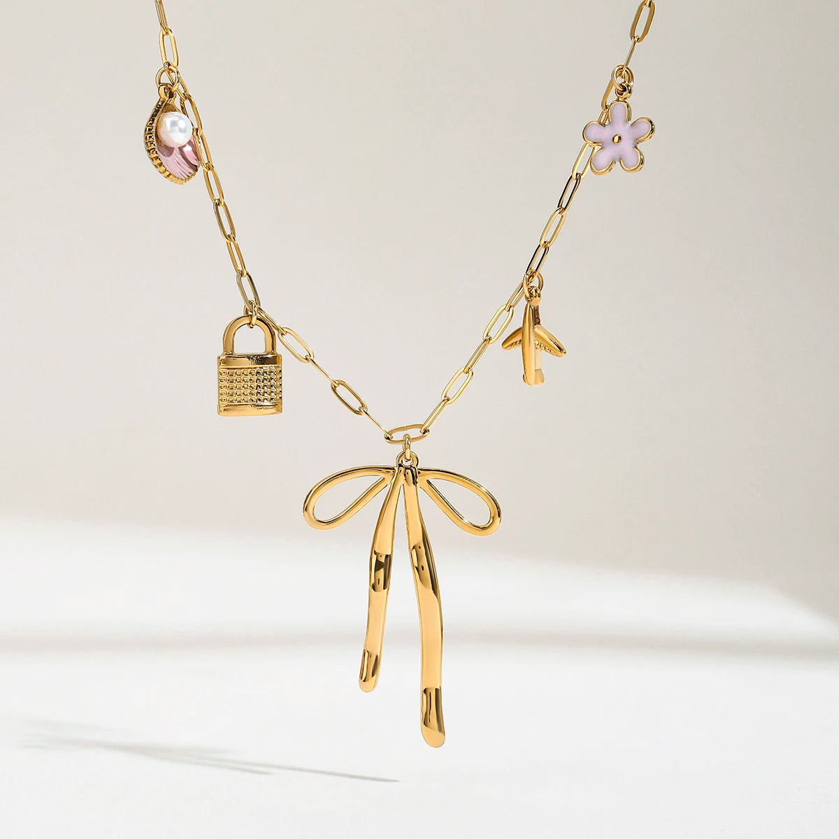 Collar Multi Dijes Lazo | Dorado
