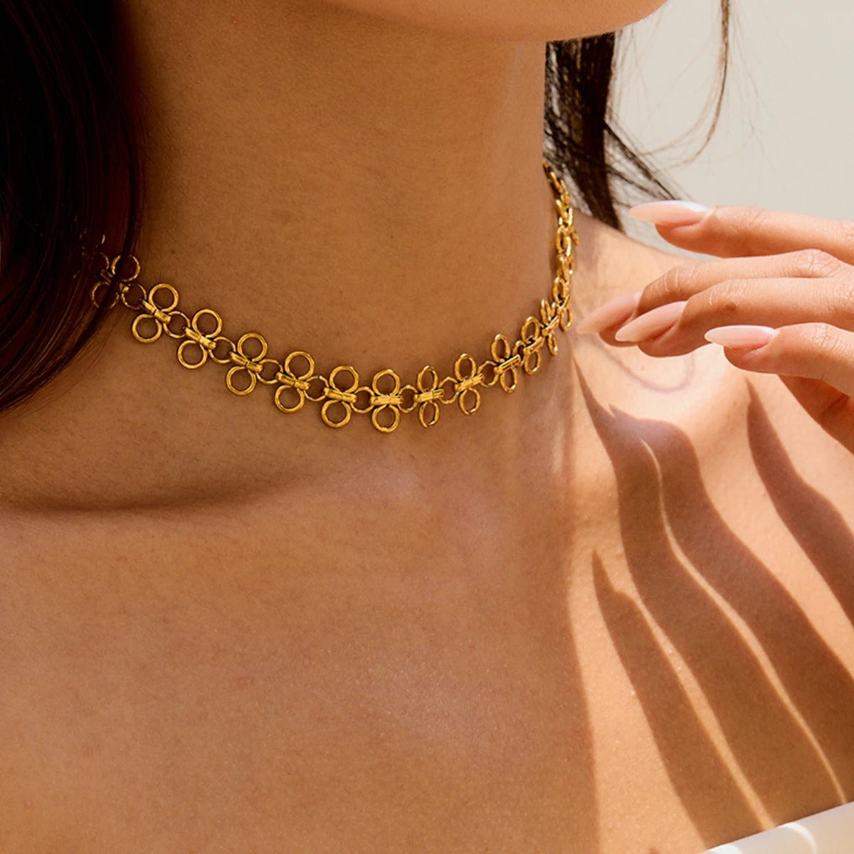 Collar Tipo Gargantilla | Dorado