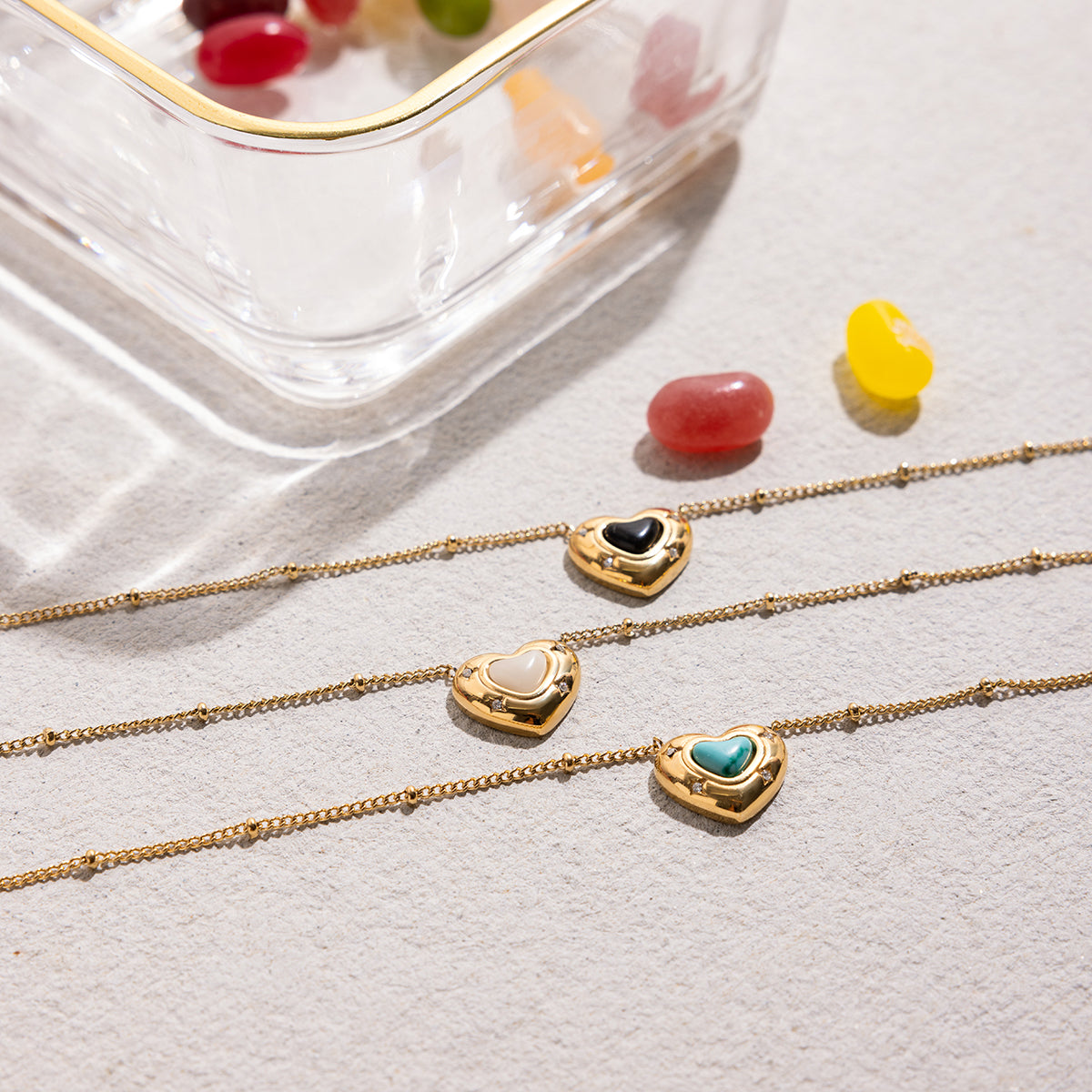 Collar Dije De Corazón Con Piedra Natural Negra | Dorado