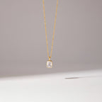 Collar Dije Brillante Geométrico | Dorado