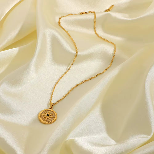 Collar Moneda con Estrella Central | Dorado