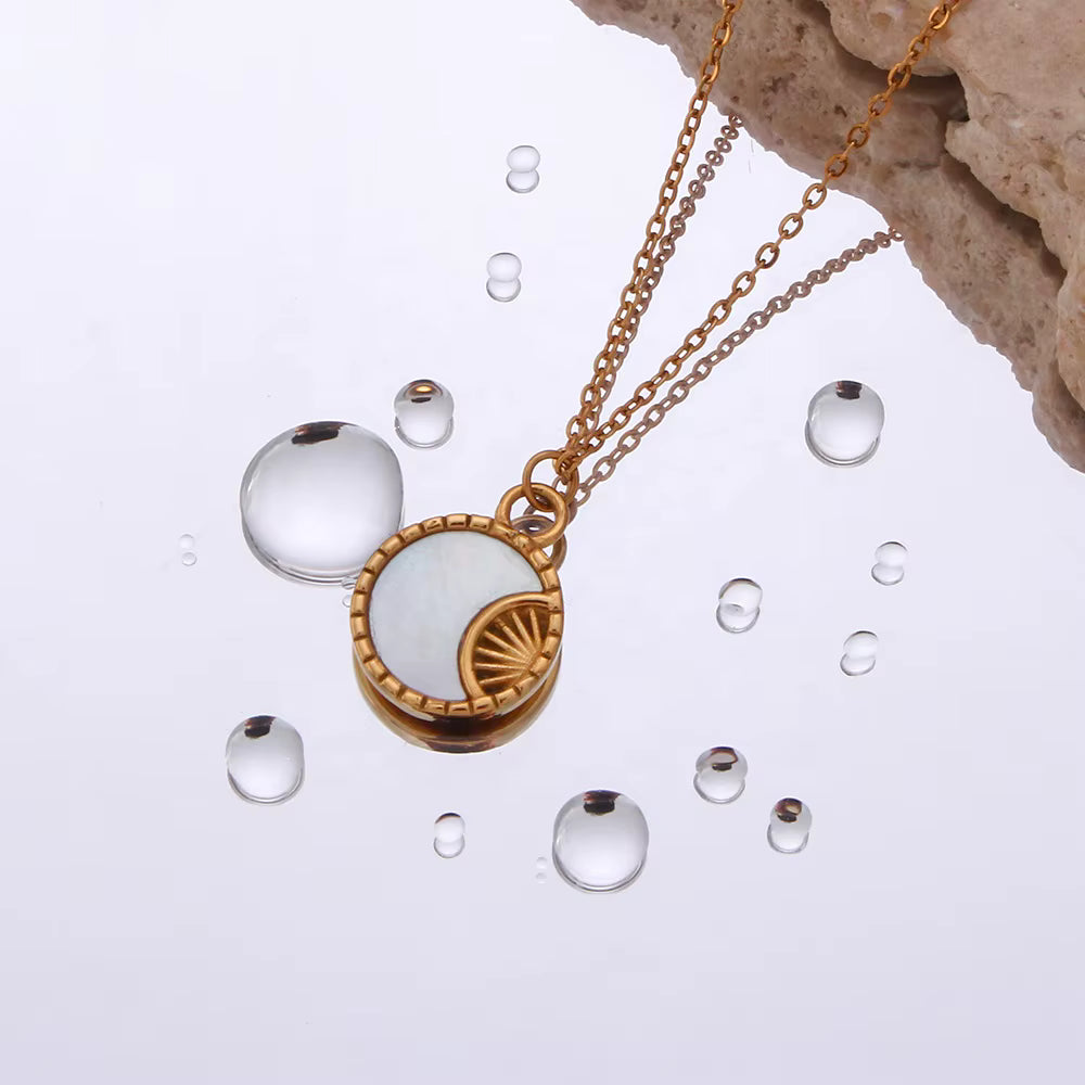 Collar Luna Nacarada | Dorado