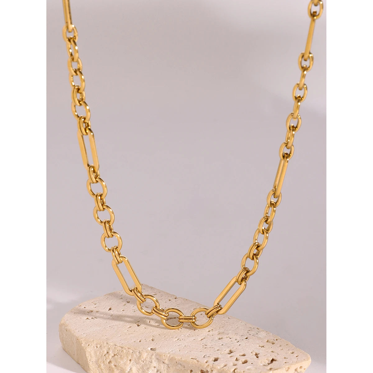 Collar Urbano Con Uniones Circulares Y Ovaladas | Dorado