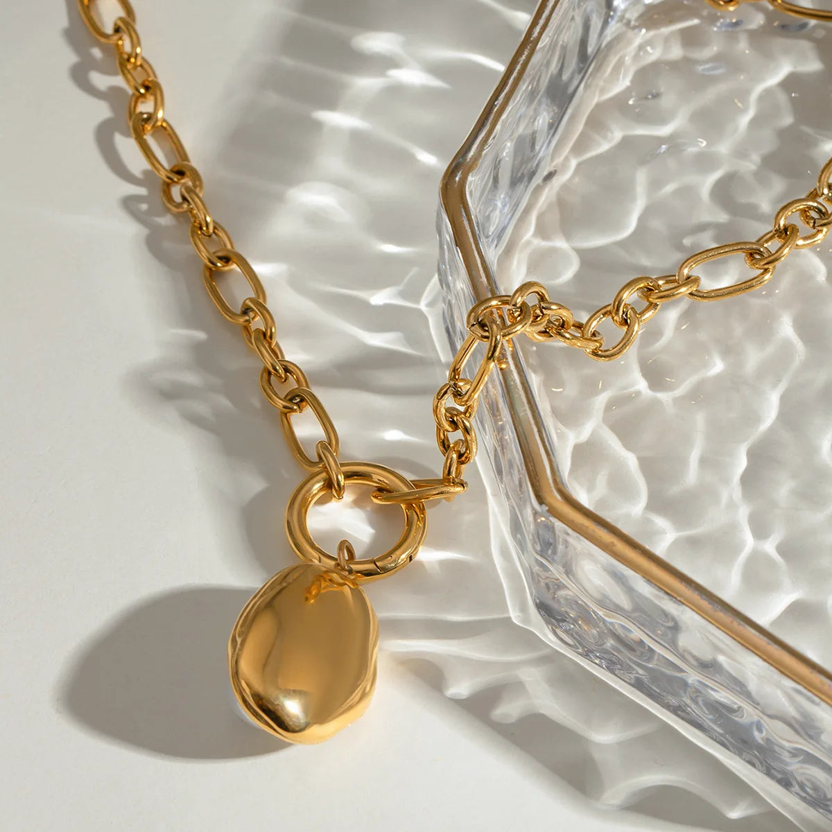 Collar De Eslabones Ovalados Con Perla Barroca | Dorado