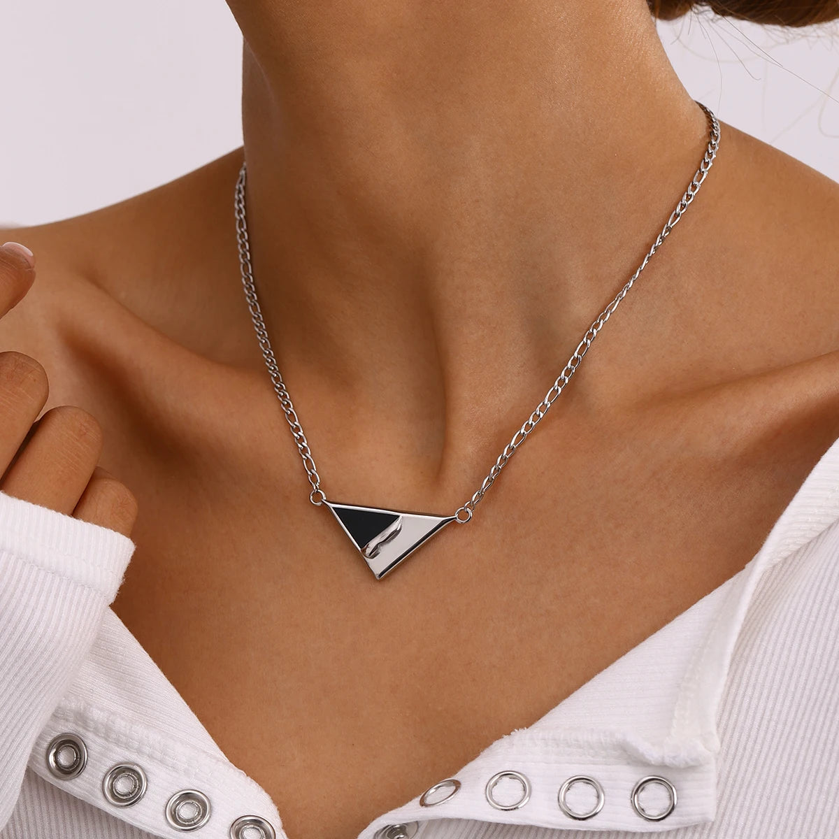 Collar Moderno Colgante Triangular - Dorado Plateado