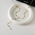 Collar Largo Forma de Y, Borlas de Colores | Dorado