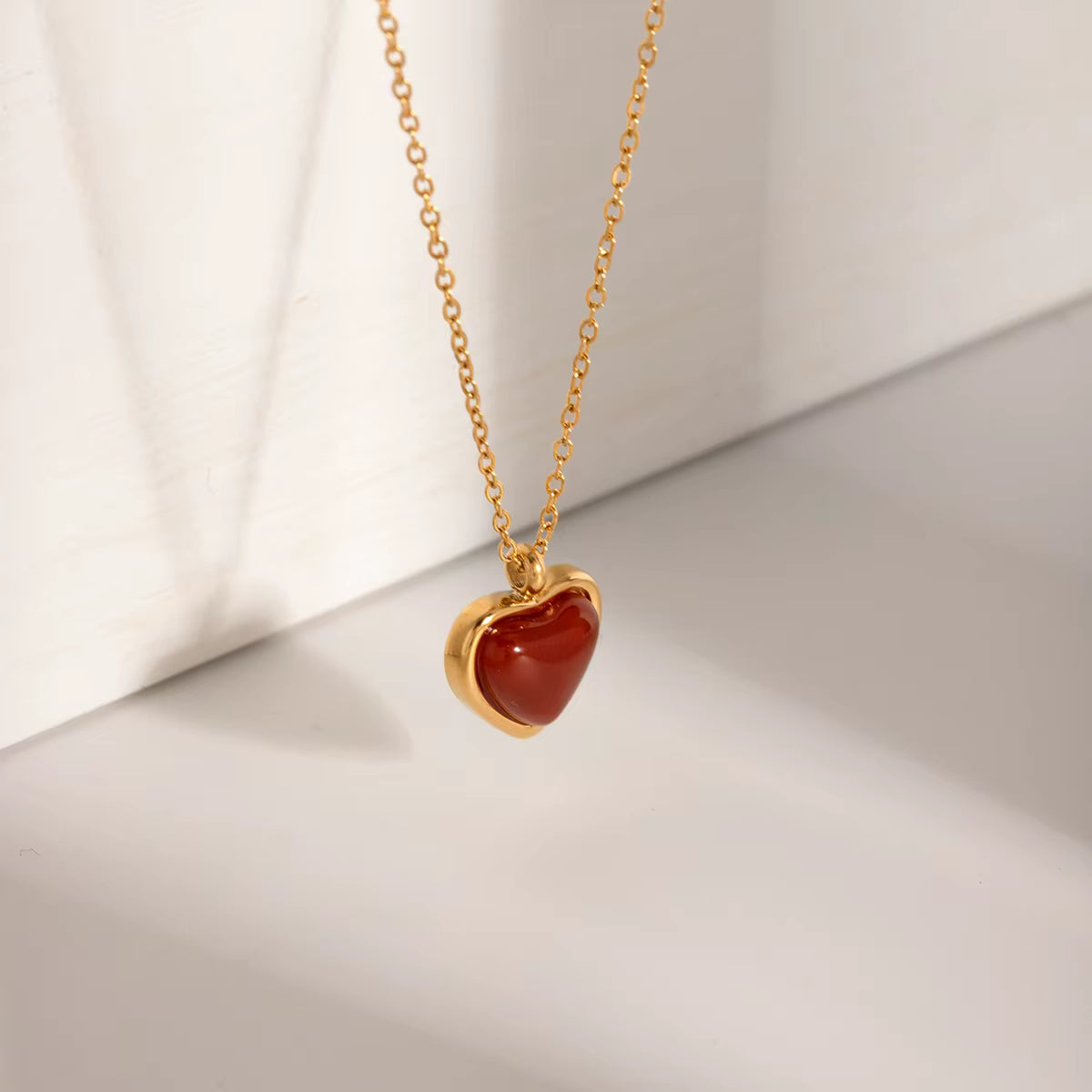 Collar Corazón Rojo | Dorado