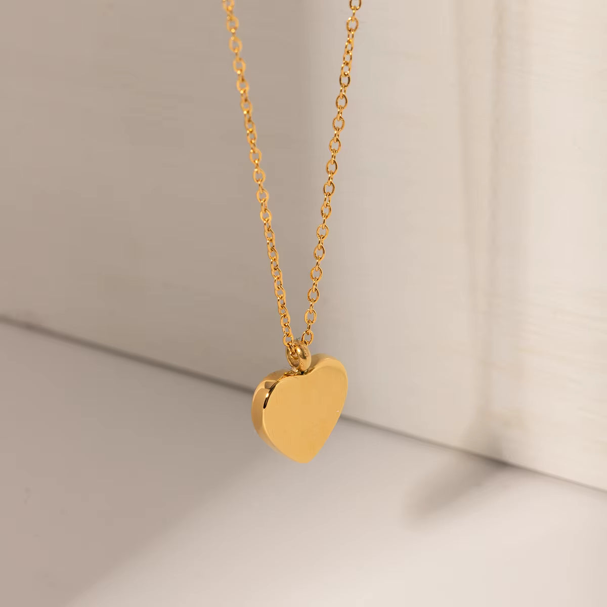Collar Corazón Rojo | Dorado