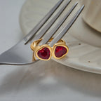 Anillo Doble Gema De Corazon Rojo | Dorado