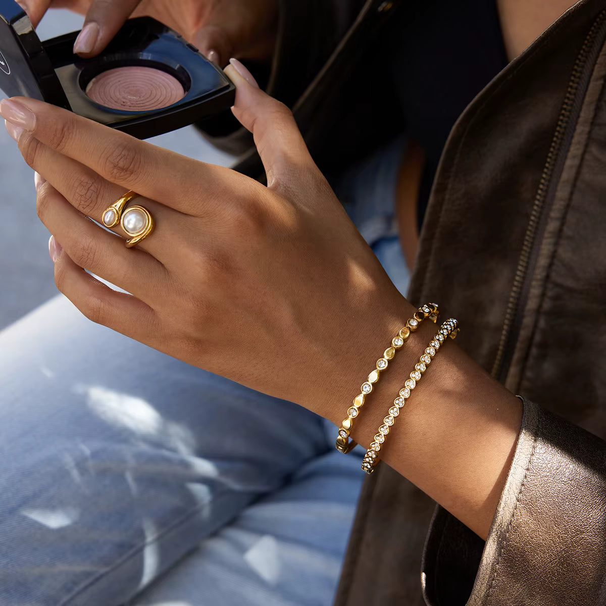 Anillo Dos Puntos Perlados | Dorado
