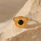 Anillo Circular Piedra Negra | Dorado