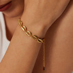 Pulsera con Conchas Marinas Cauri | Dorado