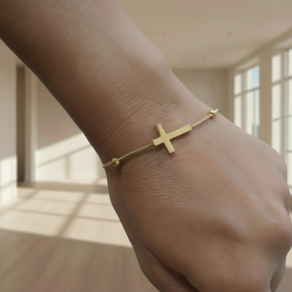 Pulsera de Cruz Con Balines | Dorada