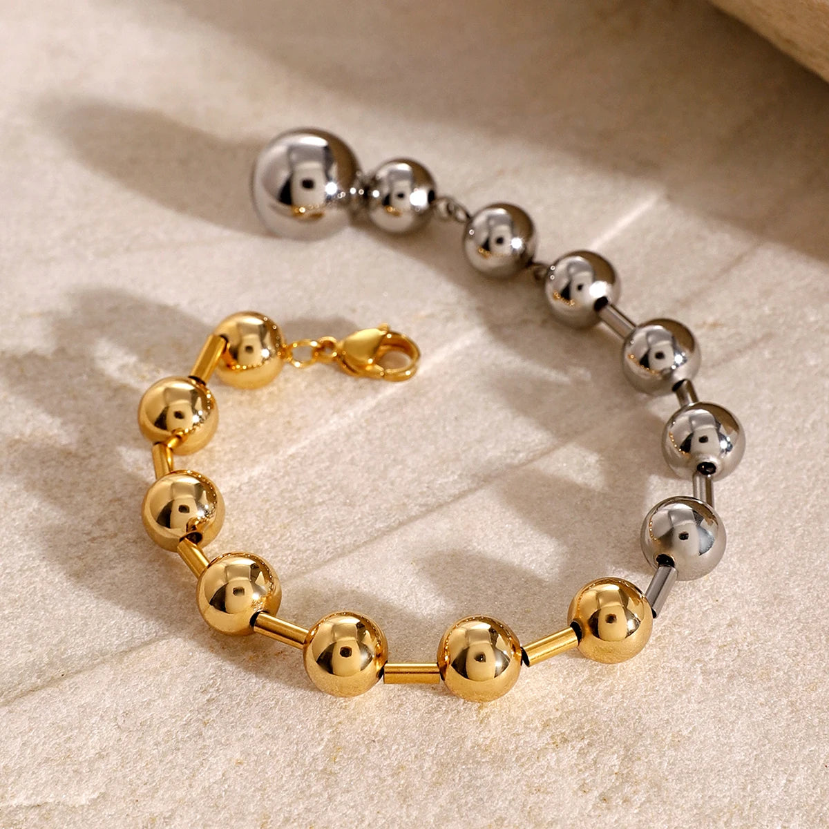 Pulsera De Cuentas Esfericas Con Cierre De Mosqueton | Bicolor