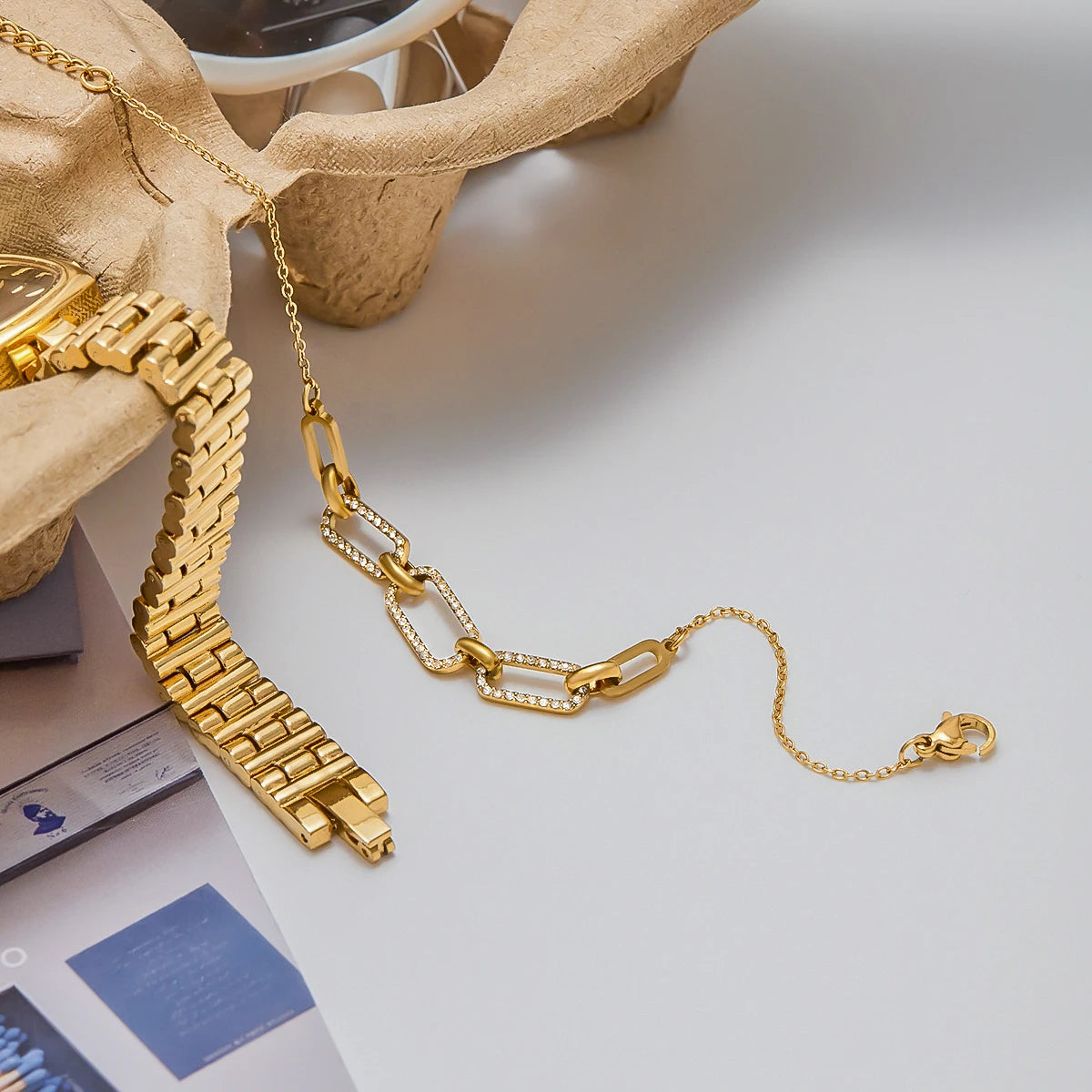 Pulsera Con Eslabones Clip Y Pavé De Cristales | Dorado