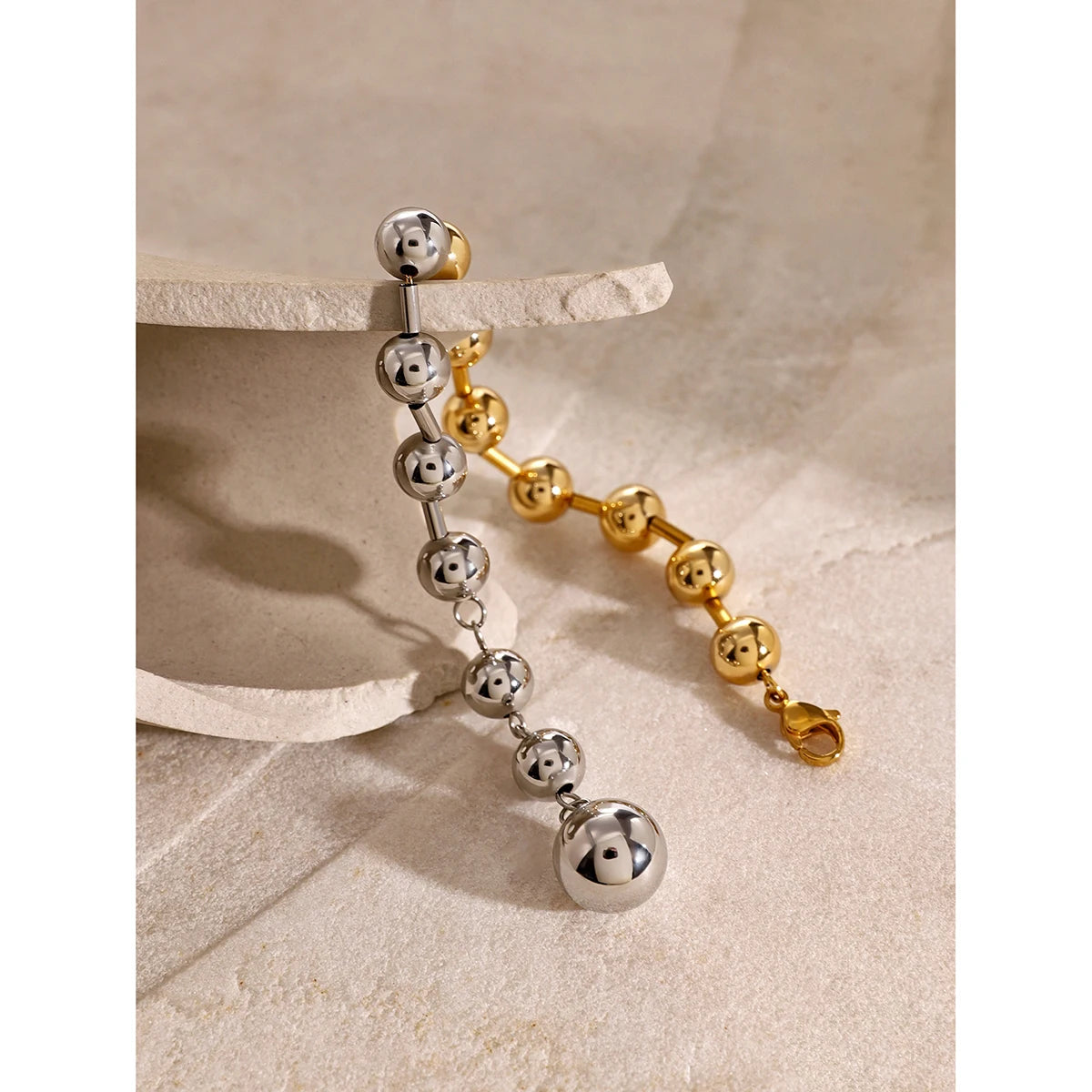 Pulsera De Cuentas Esfericas Con Cierre De Mosqueton | Bicolor