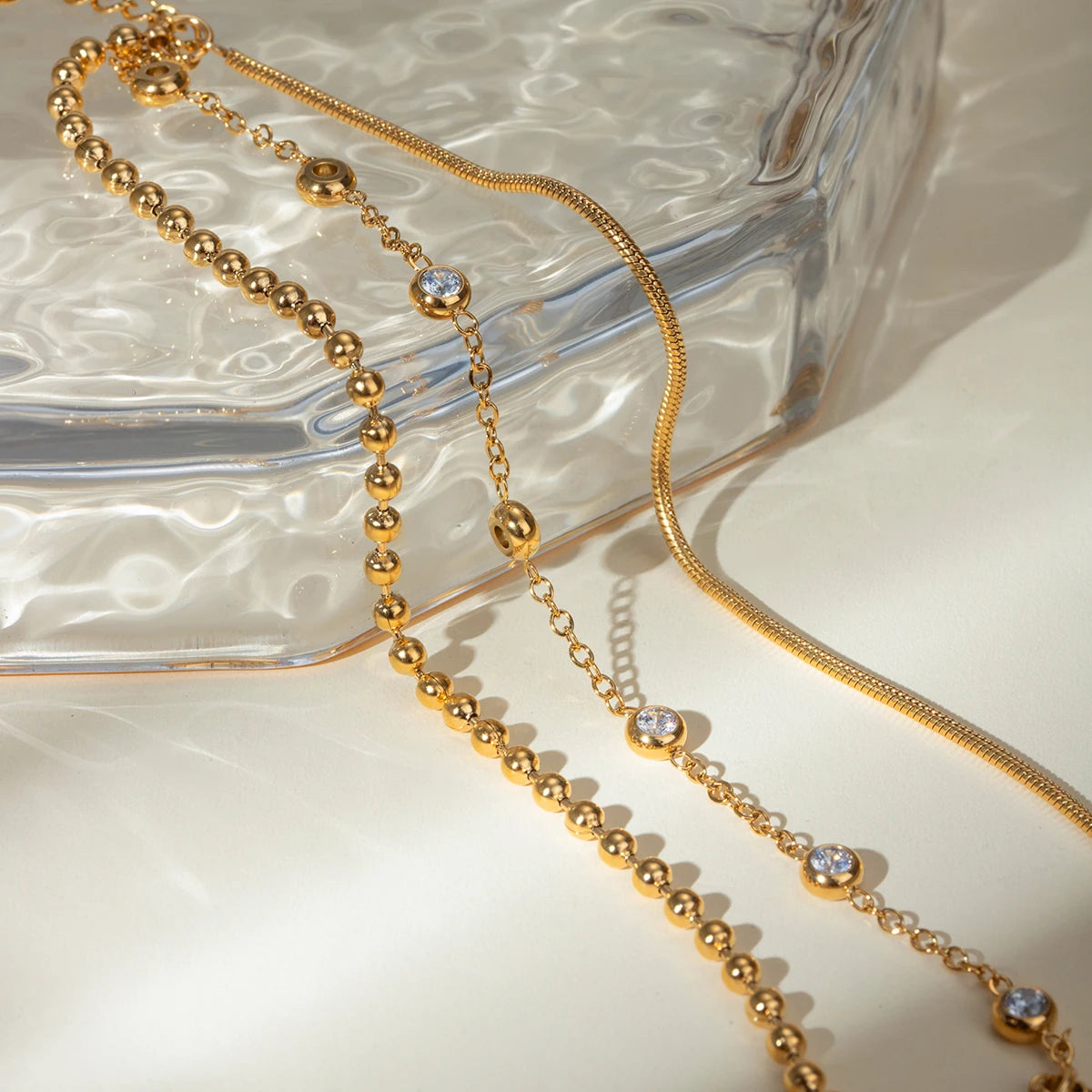 Pulsera Triple Cadena Con Puntos Y Circones | Dorado