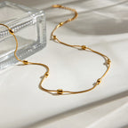 Collar Esferas Ovaladas En Cadena Estilo Serpiente | Dorado