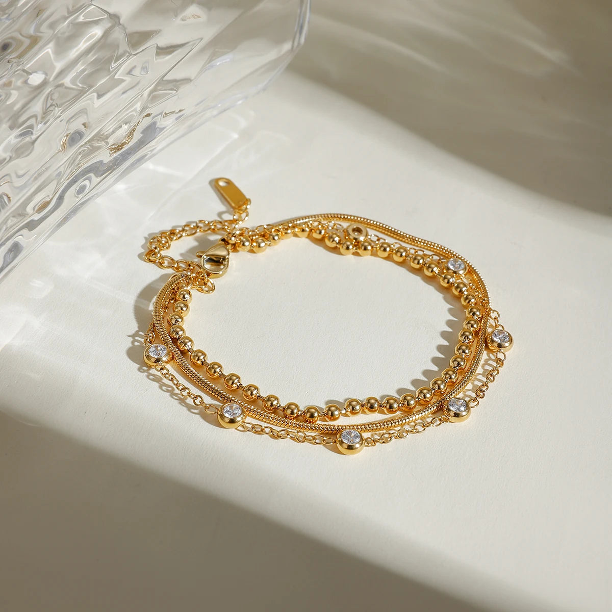 Pulsera Triple Cadena Con Puntos Y Circones | Dorado