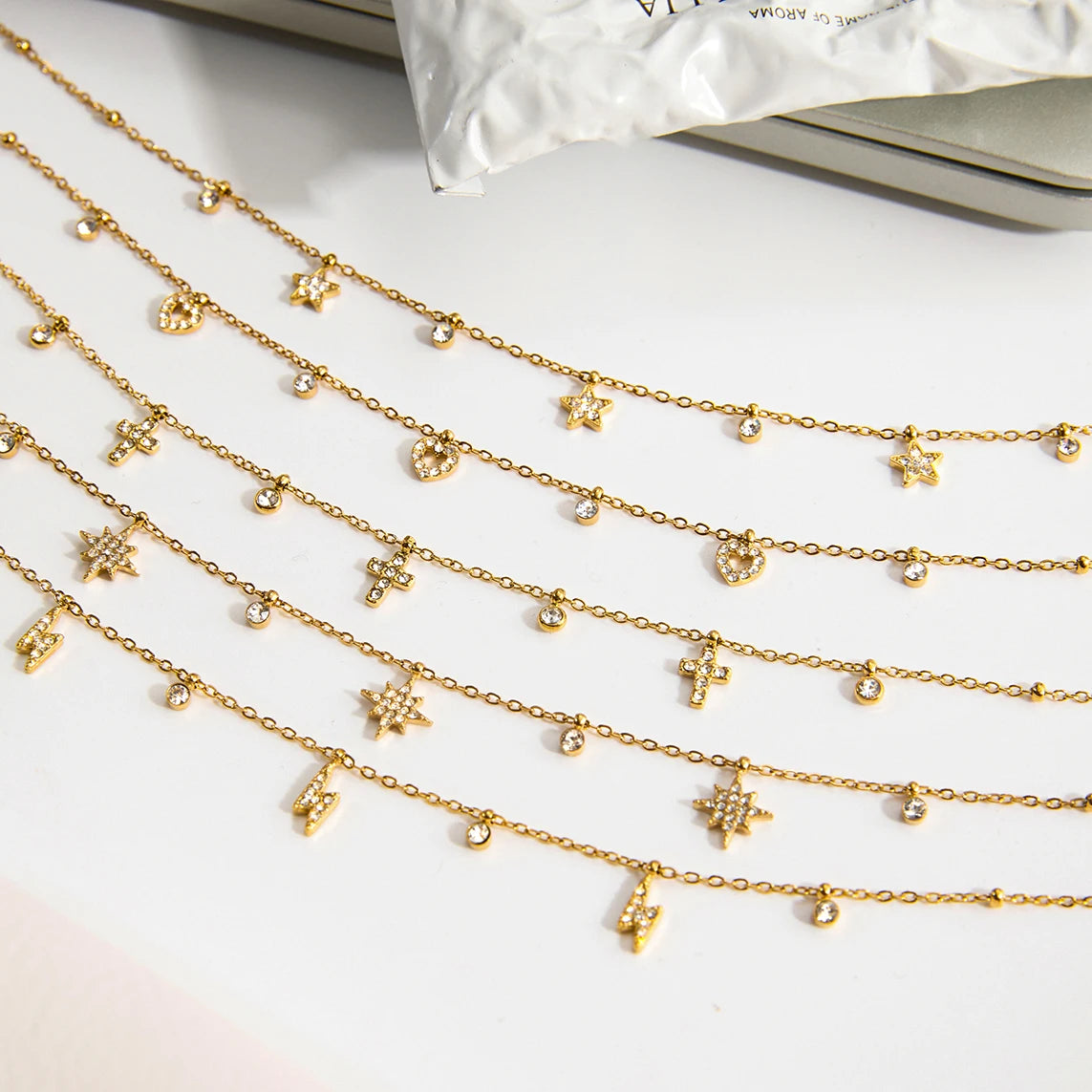 Collar Fino Multi Dijes  Corazon | Dorado