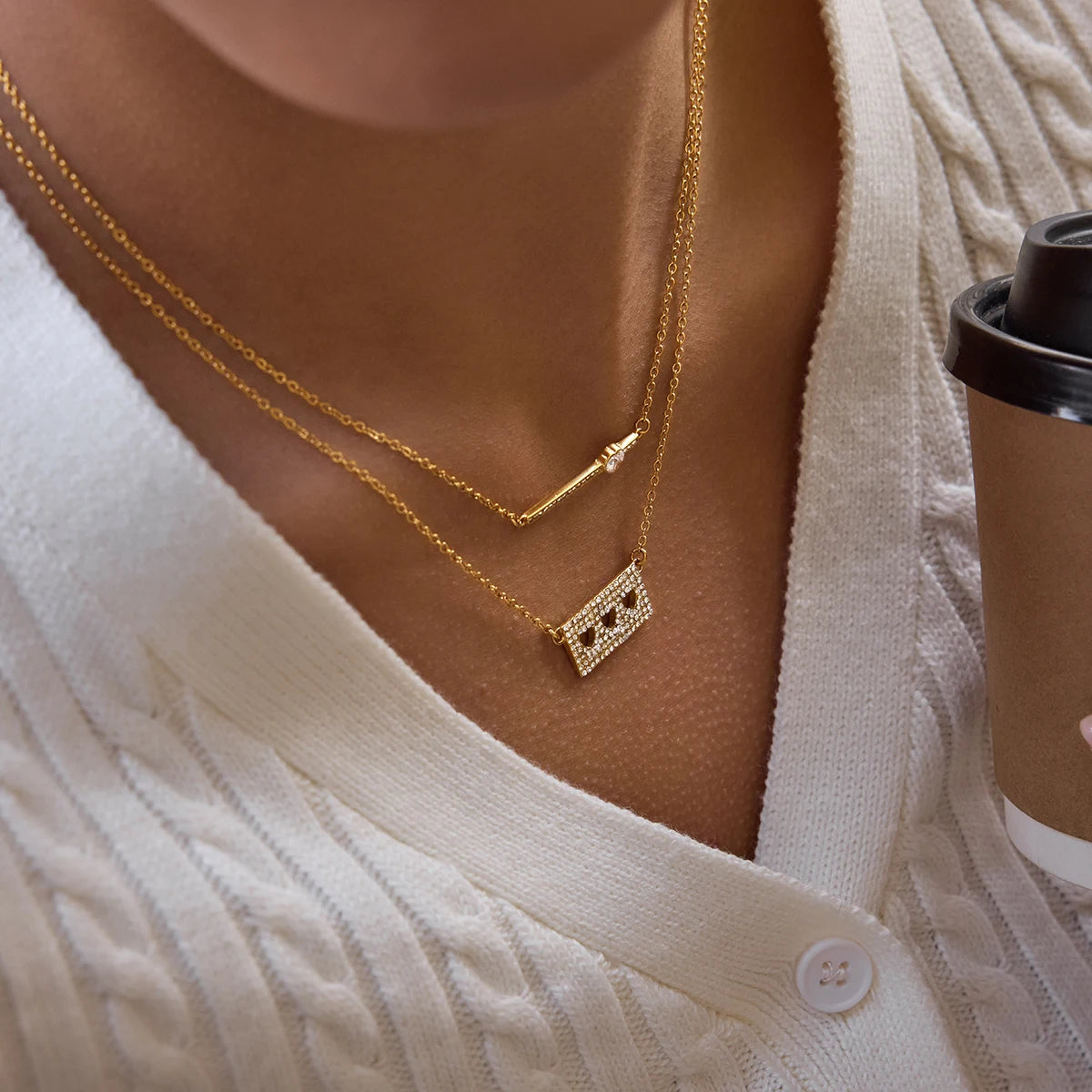 Collar Dije Horizontal Linea Corazon | Dorado