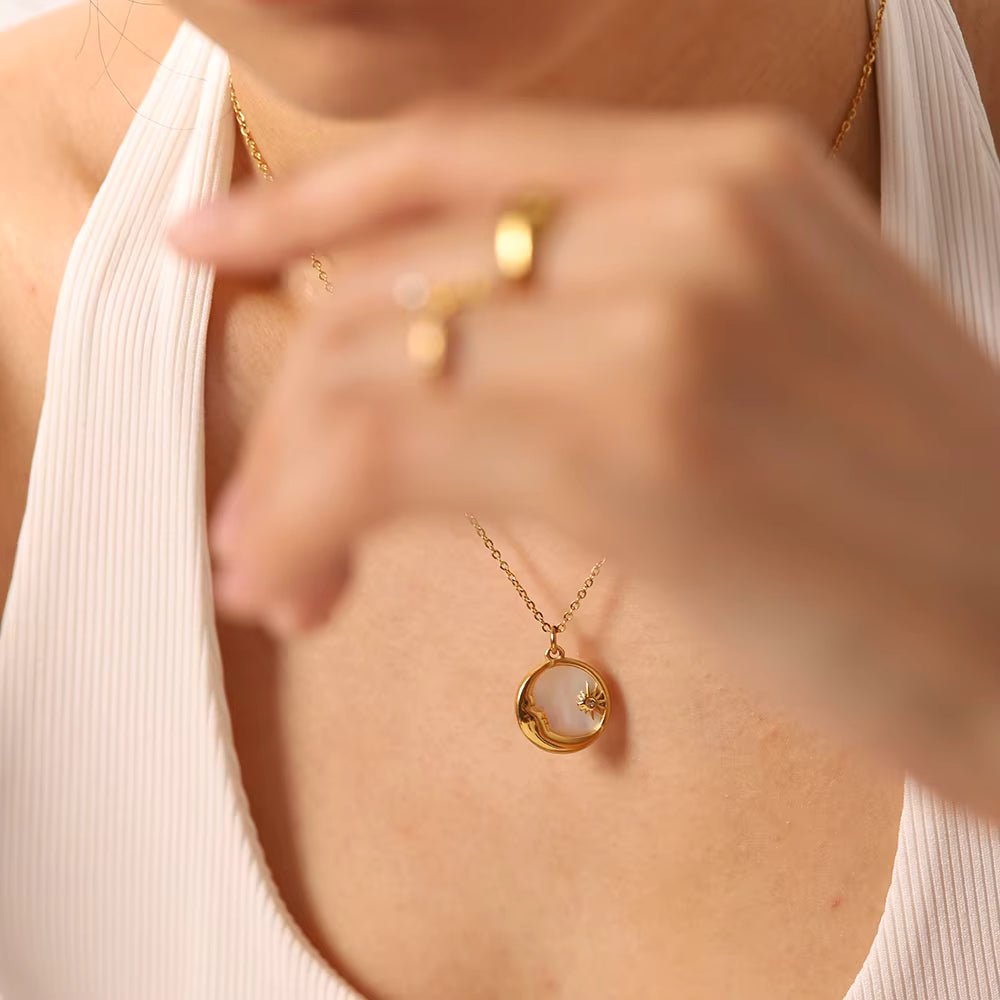 Collar Reversible Luna Estrella Nacarado | Dorado