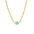 Collar de Perlas Doradas Ovaladas con Piedra Natural | Dorado