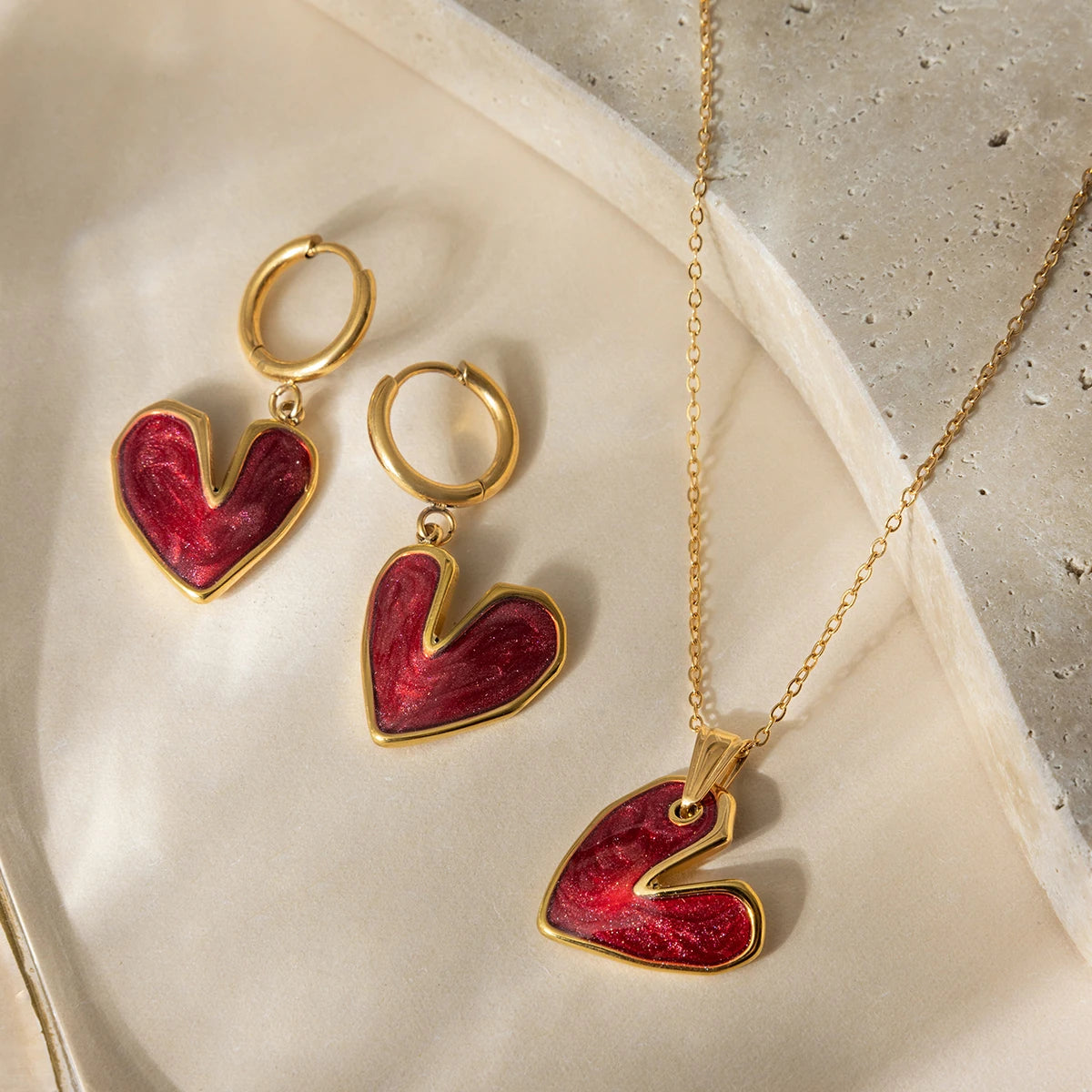 Argolla Corazon Colgante Rojo | Dorado