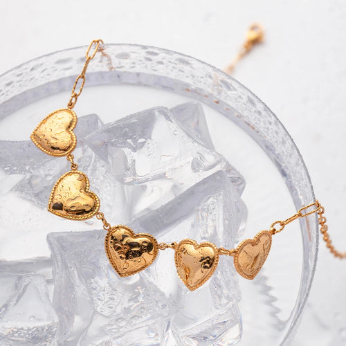 Collar 5 Corazones Dijes | Dorado
